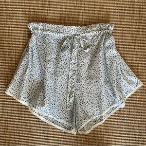 Doen Scout Cotton Floral Lace Trim Drawstring High Waist Shorts Blue Kate Floral